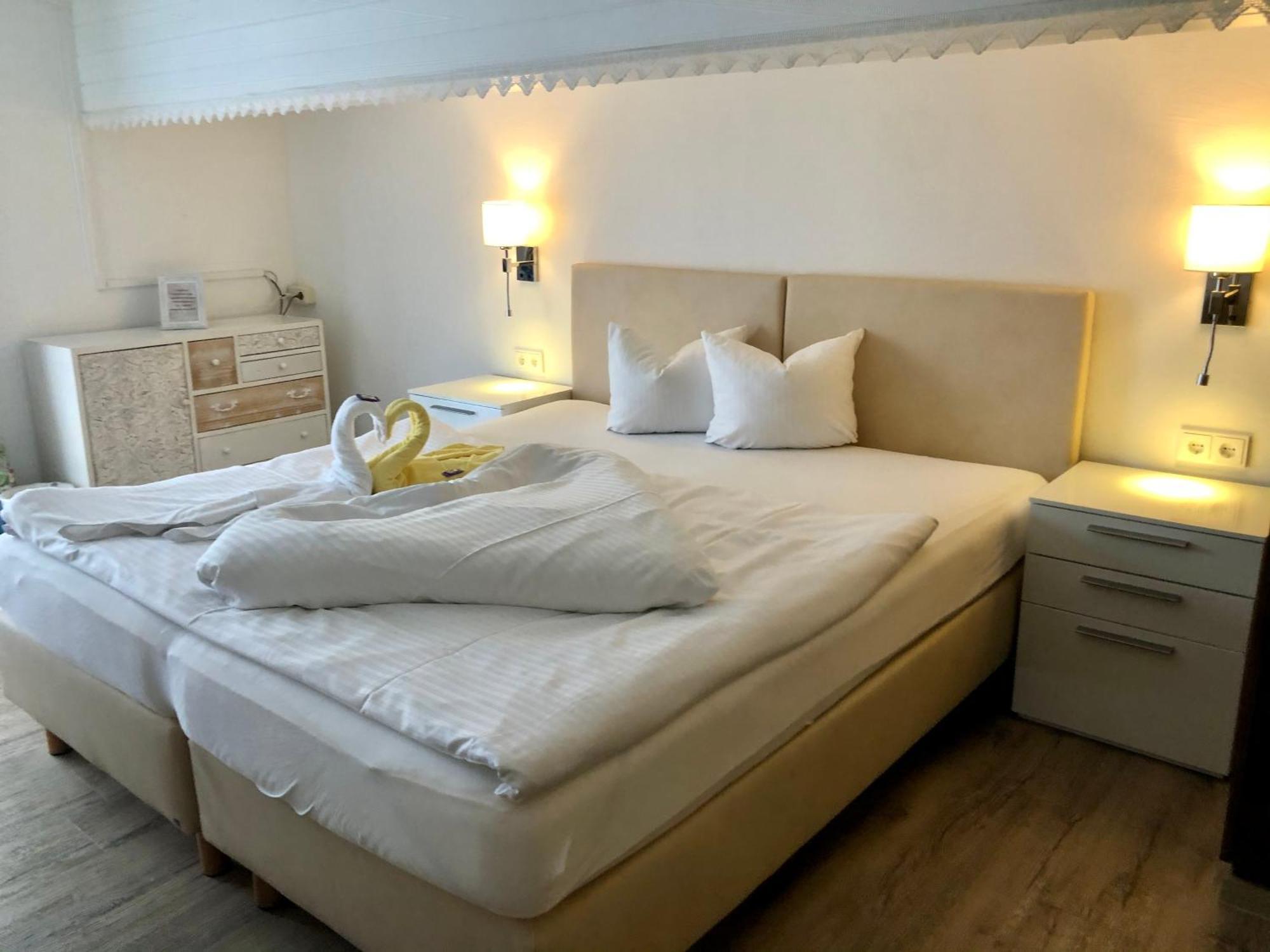 Gasthof Enzian Tannheim Habitación foto